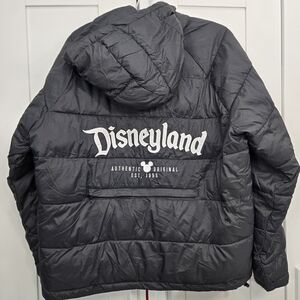 DisneyParks Disneyland Authentic Original ZipUp Packable Puffer Jacket Sz M NWOT